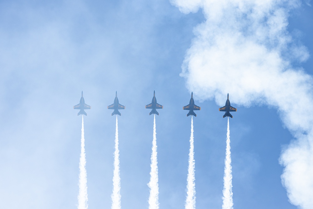 Miramar 2022 Airshow: Blue Angels 9/23