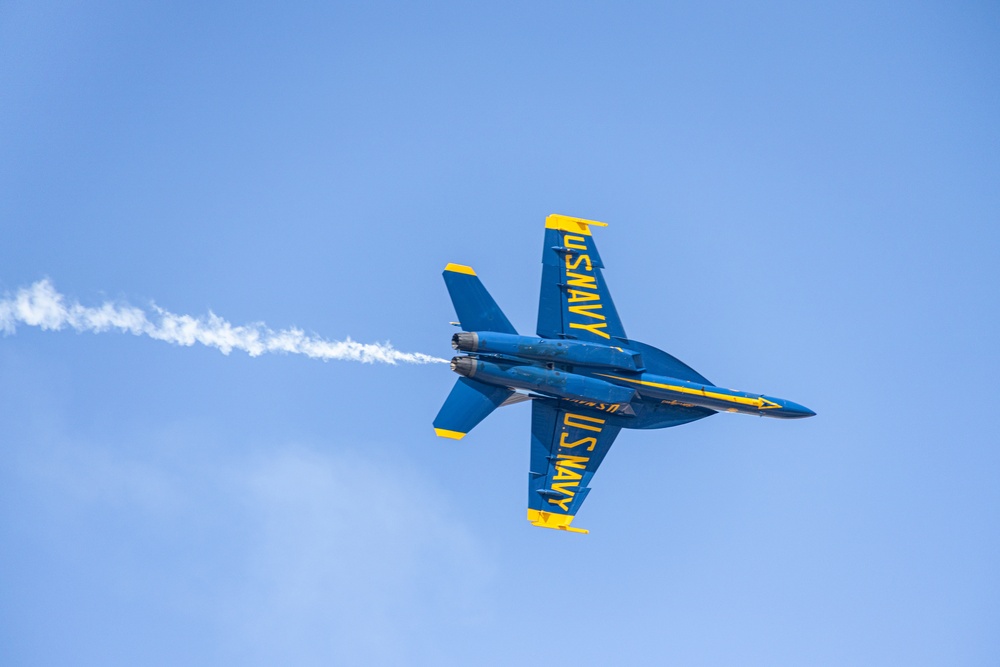 Miramar 2022 Airshow: Blue Angels 9/23