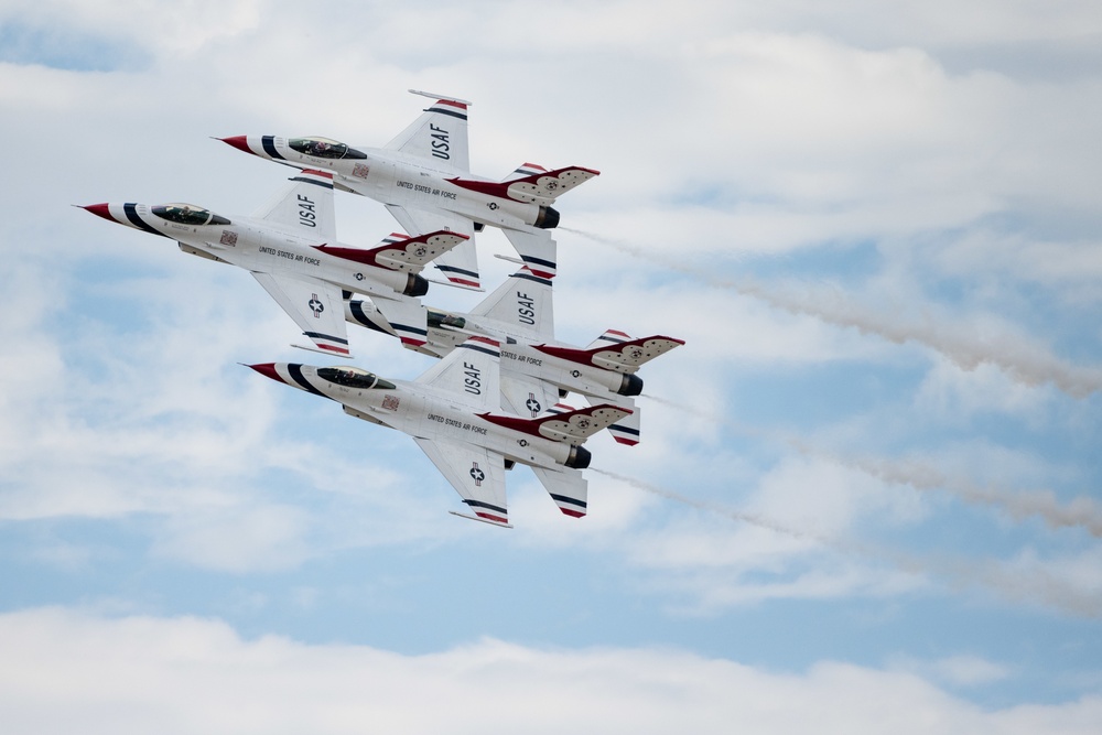 McConnell's Frontiers in Flight Airshow features the U.S. Air Force Thunderbirds