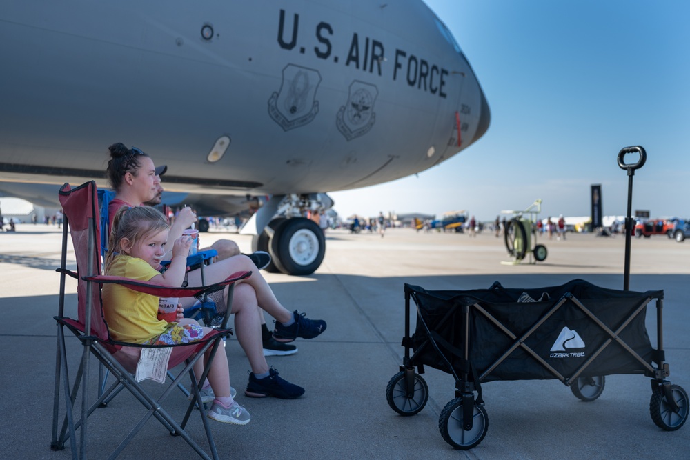 Spectators enjoy McConnell's Frontiers in Flight Airshow