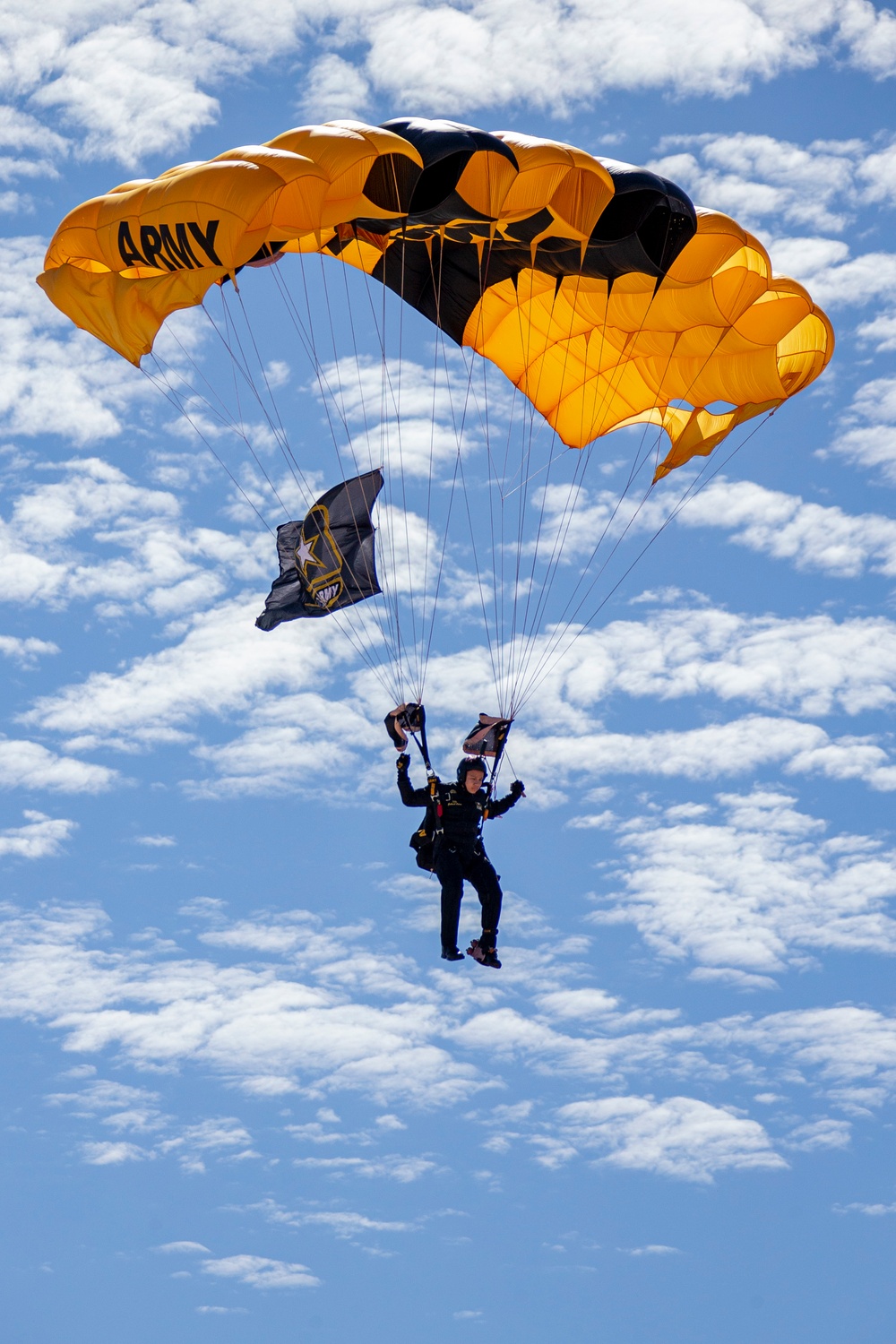 Miramar 2022 Airshow: Leap Frogs/ Golden Knights 9/24