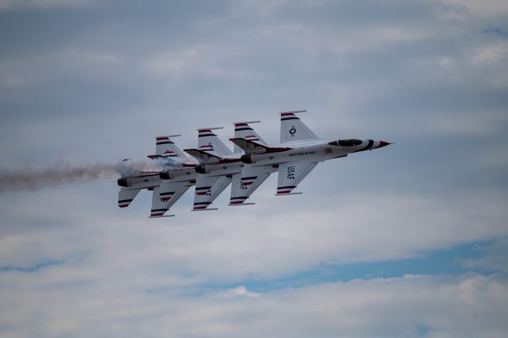 U.S. Air Force Thunderbirds perform at McConnell's Frontiers in Flight Airshow