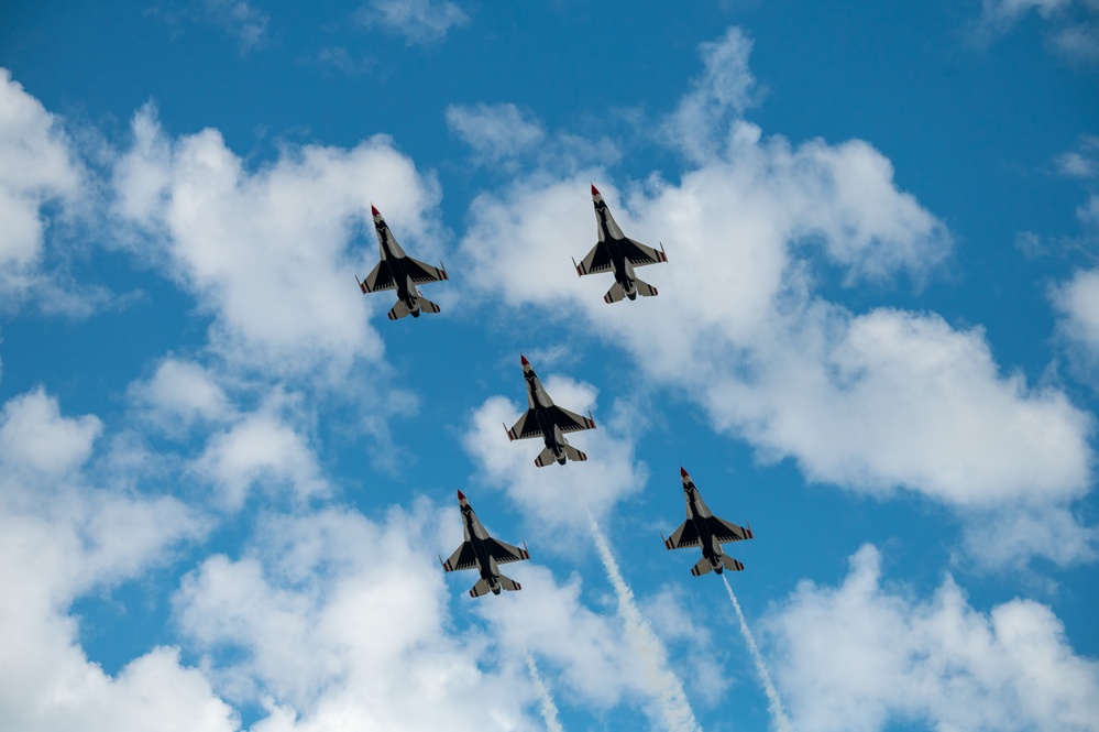 U. S. Air Force Thunderbirds perform at McConnell's Frontiers in Flight Airshow