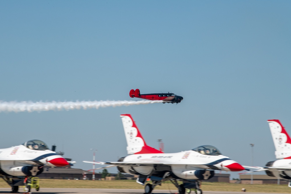 Team McConnell hosts Frontiers in Flight Airshow