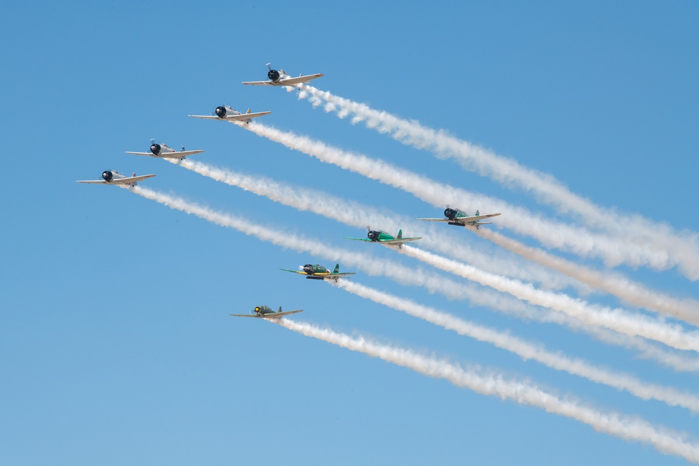 Team McConnell hosts Frontiers in Flight Airshow