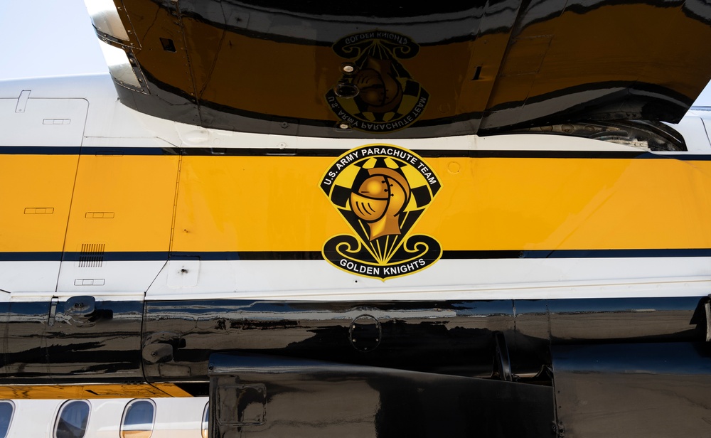 Miramar 2022 Airshow: Golden Knights &amp; Leap Frogs 9/24