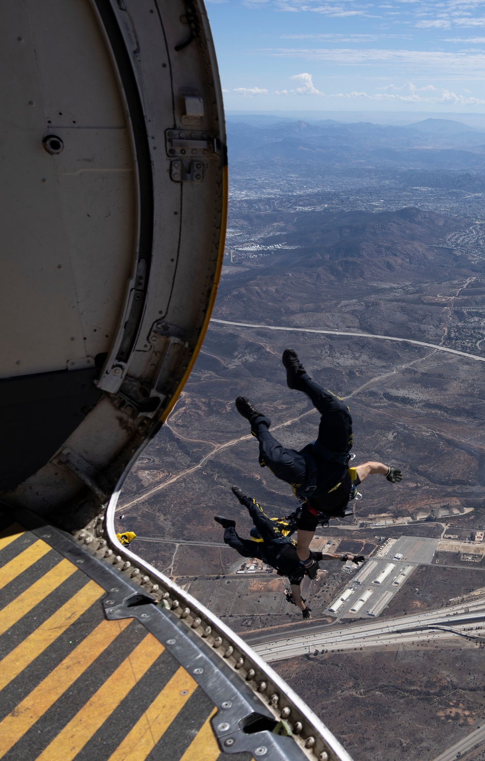 Miramar 2022 Airshow: Golden Knights &amp; Leap Frogs 9/24