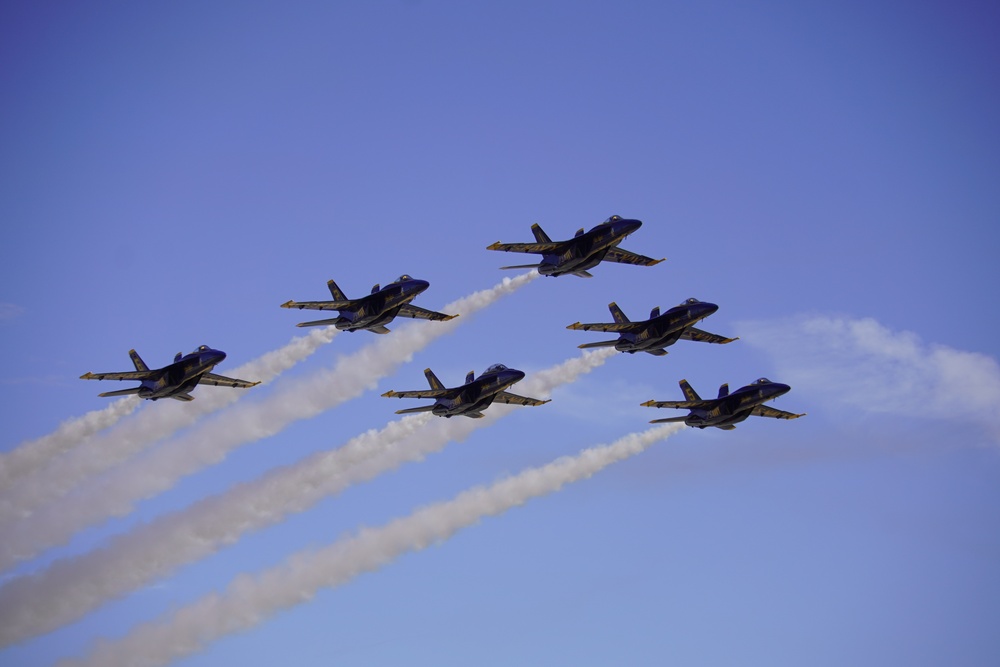 Miramar 2022 Air Show: Blue Angels 9/24