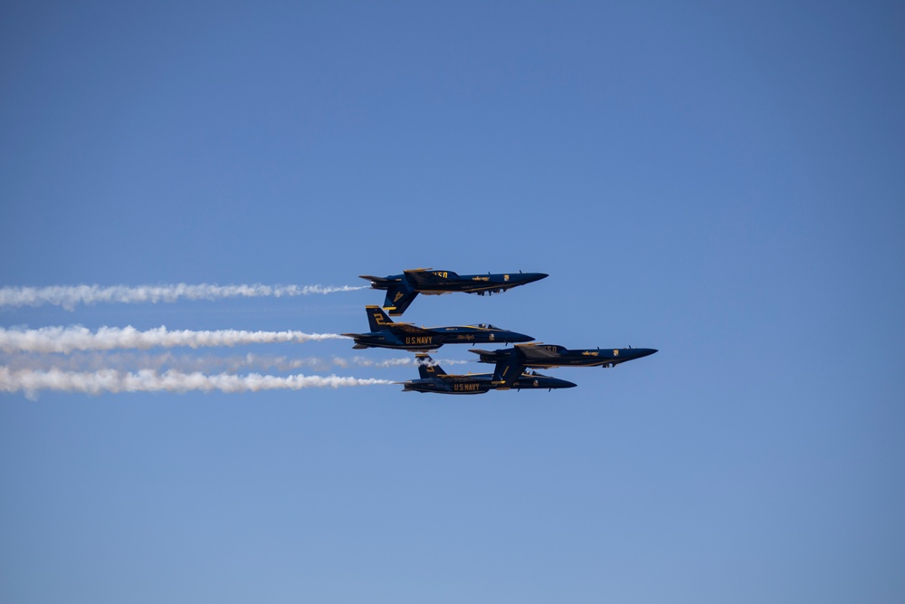 Miramar 2022 Airshow: Blue Angels 9/23