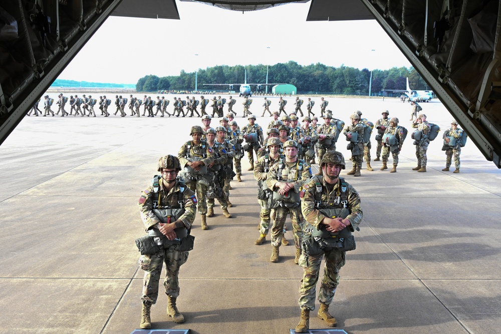 Texas Guardsmen Fly at Falcon Leap 2022