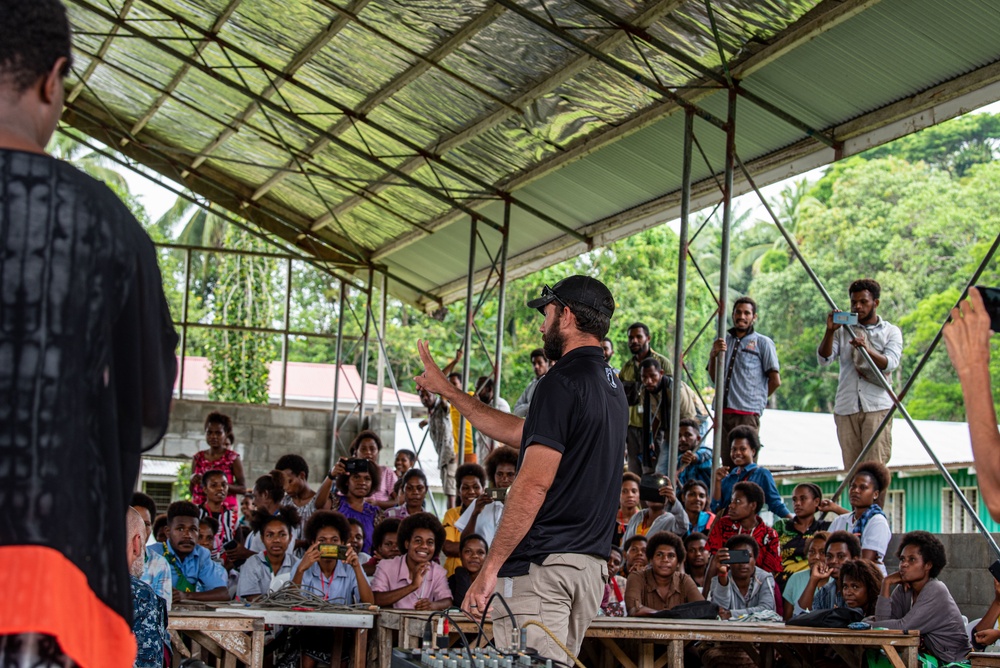 Bamesaka Business Secondary School in PNG hosts DPAA team