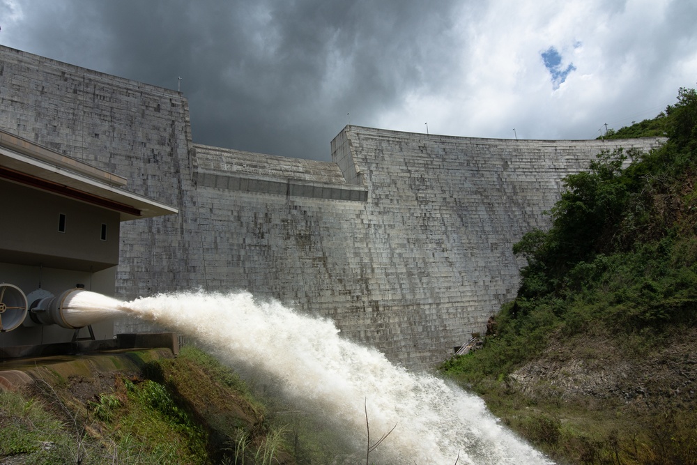 Portugués Dam-: Defender for a Decade