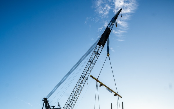Coast Guard raises motor vessel Alert from the Columbia River in Portland, Ore.