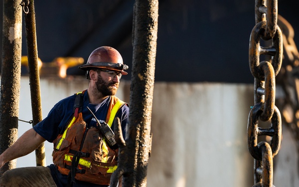 Coast Guard raises motor vessel Alert from the Columbia River in Portland, Ore.