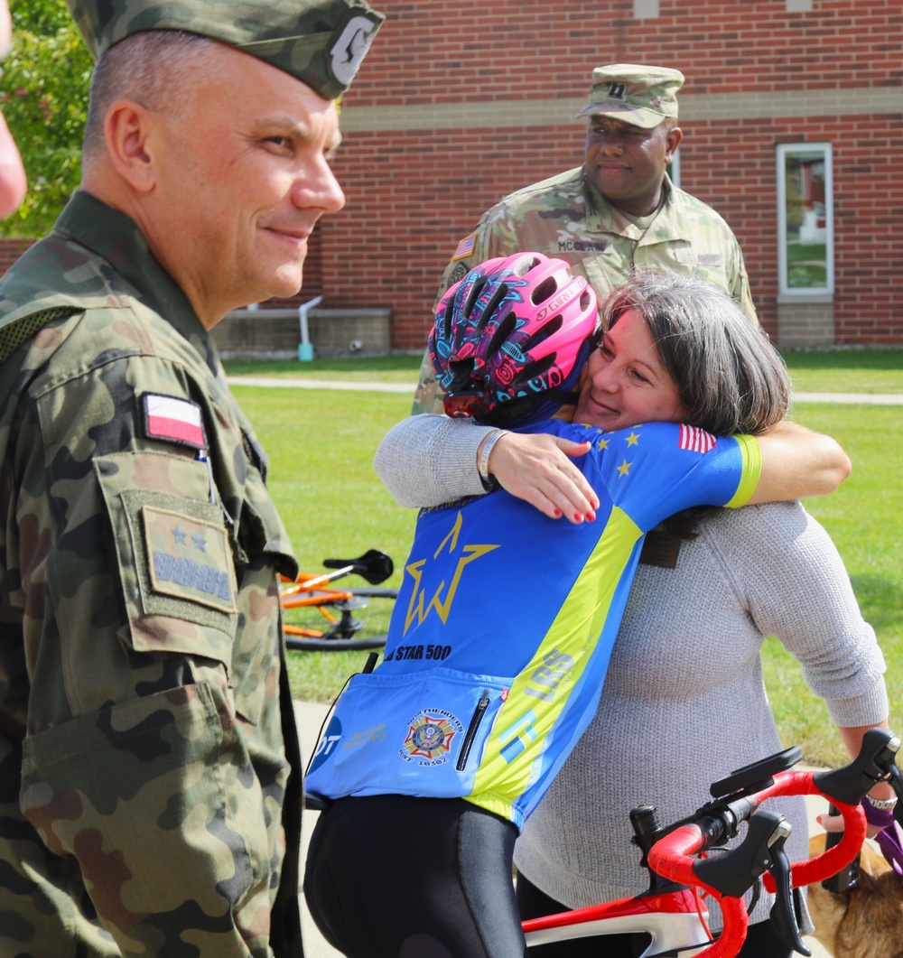 Illinois National Guard Members, Polish Partners, participate in 500-mile Bicycle Ride to 'Always Remember' Our Fallen