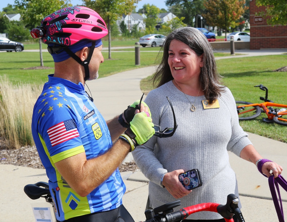 Illinois National Guard Members, Polish Partners, participate in 500-mile Bicycle Ride to 'Always Remember' Our Fallen