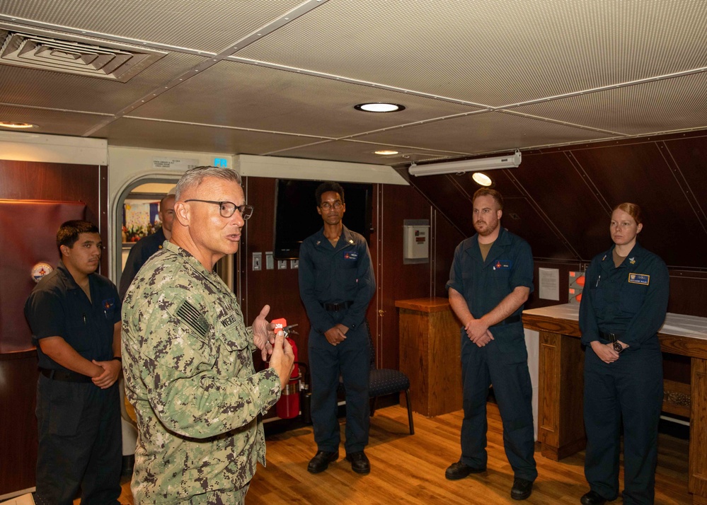 Daily operations aboard USS George H.W. Bush (CVN 77)