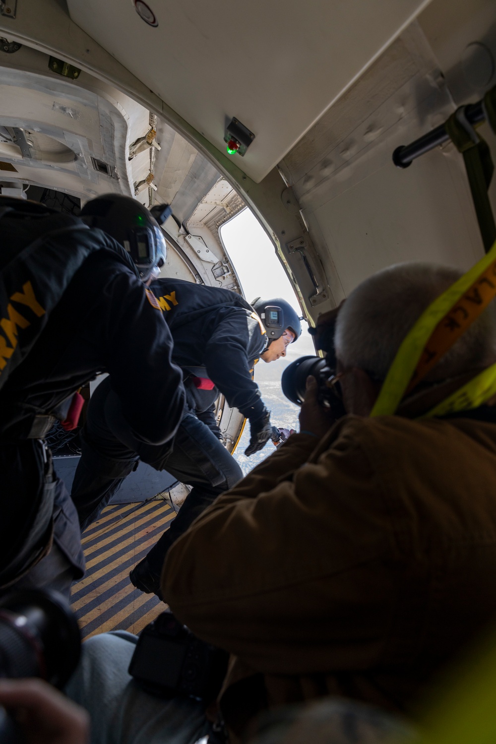 Miramar 2022 Airshow: Golden Knights 9/24
