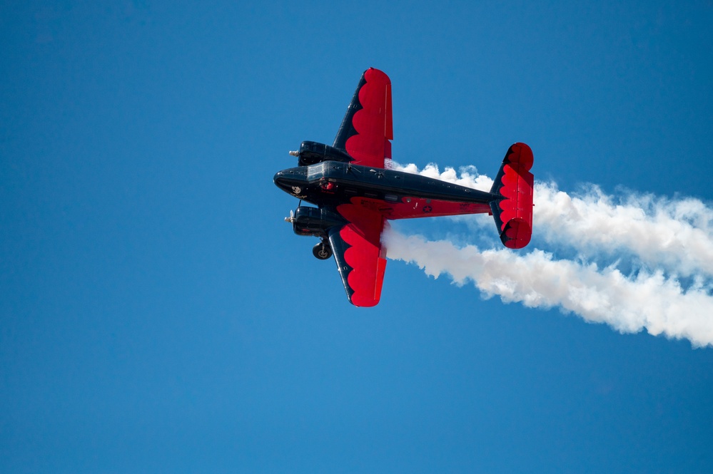 McConnell Frontiers in Flight Open House &amp; Airshow: Day 2