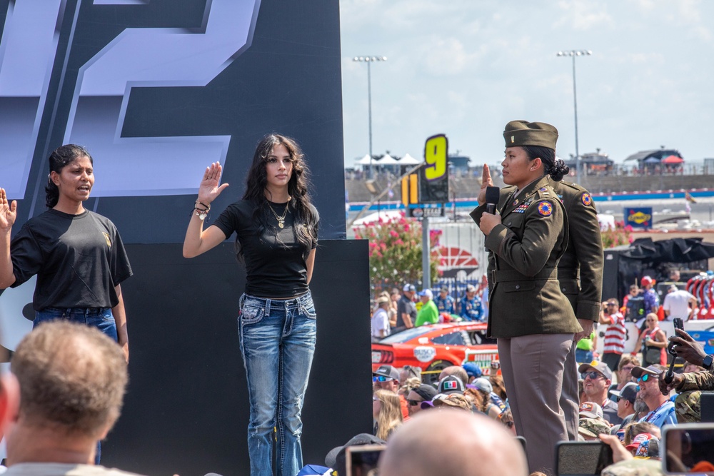 Future U.S. Army Soldiers take the Oath of Enlistment at the 2022 Nascar Cup Series