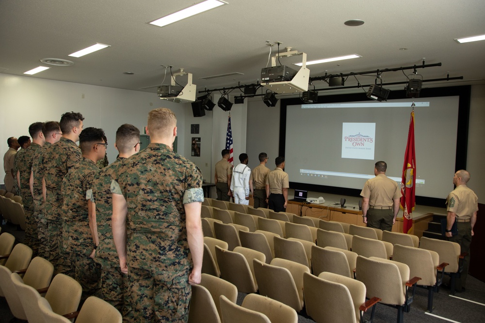 MCAS Iwakuni Hosts Naturalization Ceremony