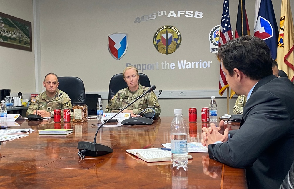One of the Pentagon's top logistics leaders visits 405th AFSB