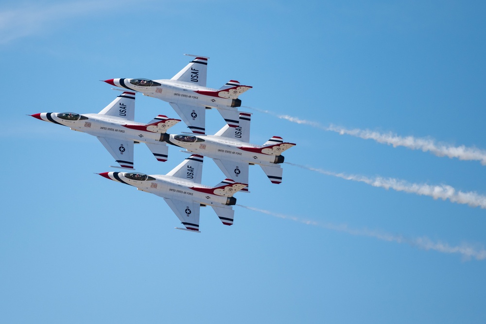 McConnell's Frontiers in Flight Airshow features the U.S. Air Force Thunderbirds