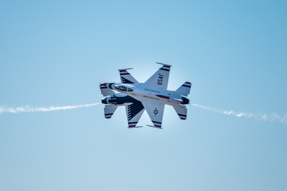 McConnell's Frontiers in Flight Airshow features the U.S. Air Force Thunderbirds