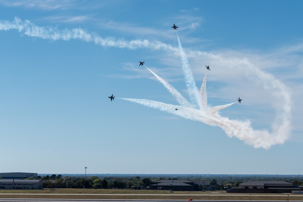 McConnell's Frontiers in Flight Airshow features the U.S. Air Force Thunderbirds