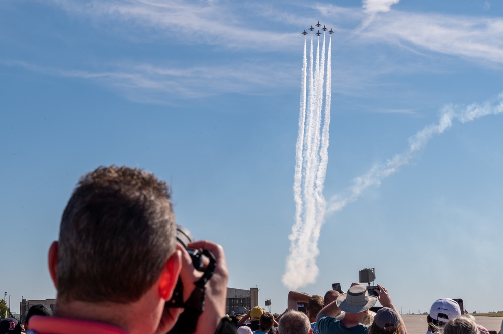 Team McConnell hosts Frontiers in Flight Airshow