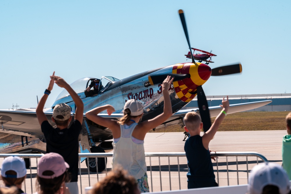 Team McConnell hosts Frontiers in Flight Airshow