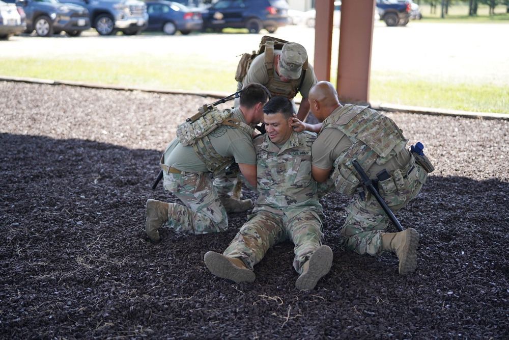 DPS and TXANG participate in an excercise with the Capitol Area Strike Team