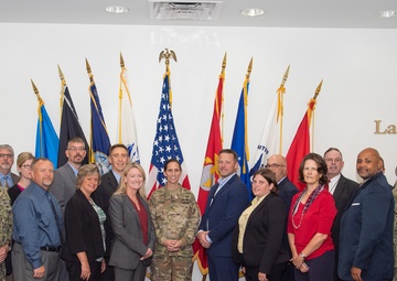DLA Land and Maritime, DLA Aviation talk strategy, structure at counterpart visit