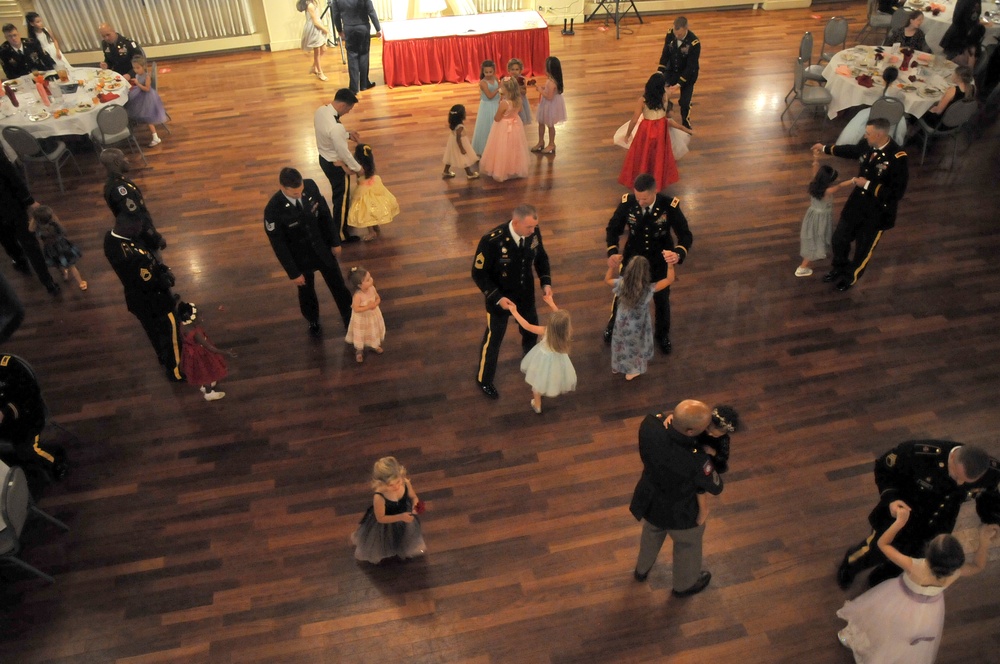 Father-daughter ball builds family bonds at Fort Lee