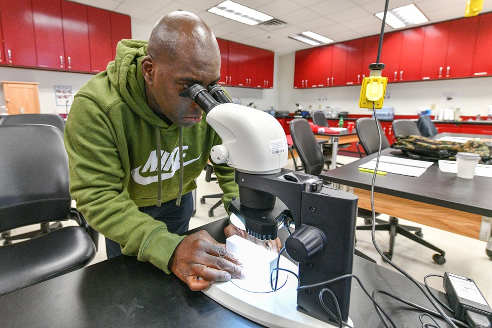 Students learn how to manage and prevent pests at MEDCoE course