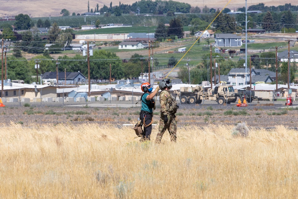 Army unit conducts life-saving rescue of civilian on Mount Adams