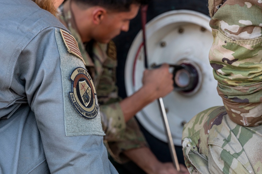 Col. Ochoa learns from 19 AMXS Airmen