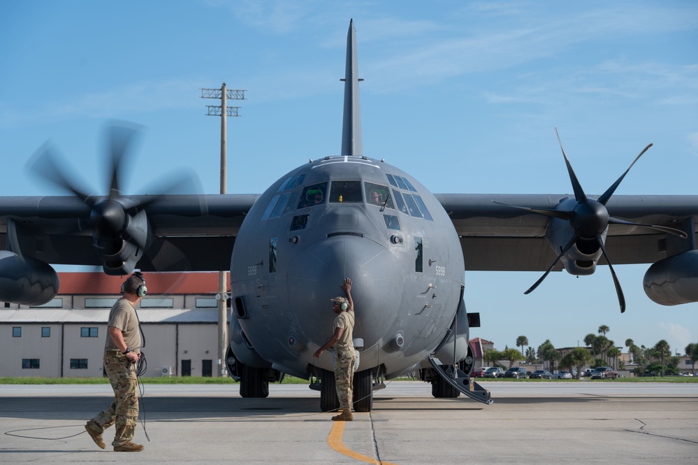 920th RQW relocates aircraft in preparation for Hurricane Ian