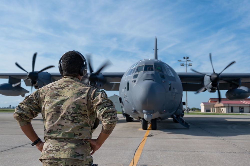 920th RQW relocates aircraft in preparation for Hurricane Ian