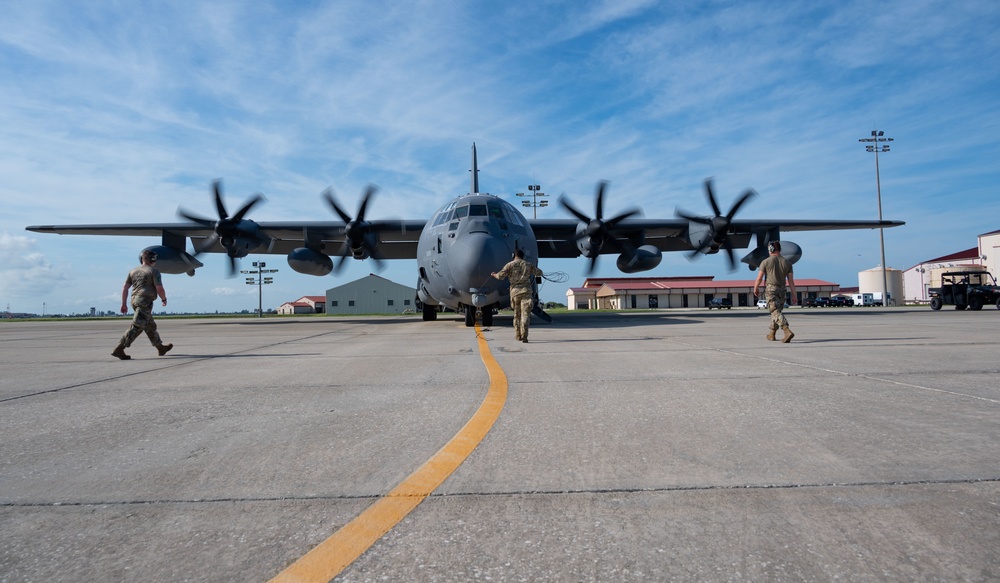 920th RQW relocates aircraft in preparation for Hurricane Ian