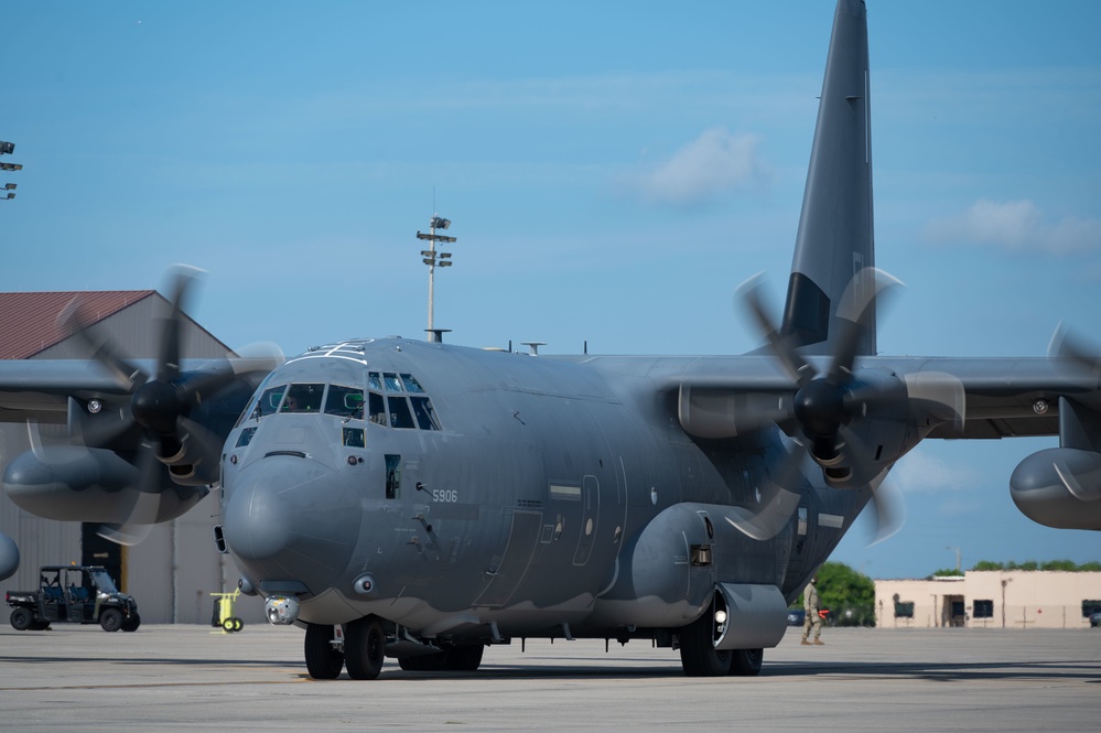 920th RQW relocates aircraft in preparation for Hurricane Ian