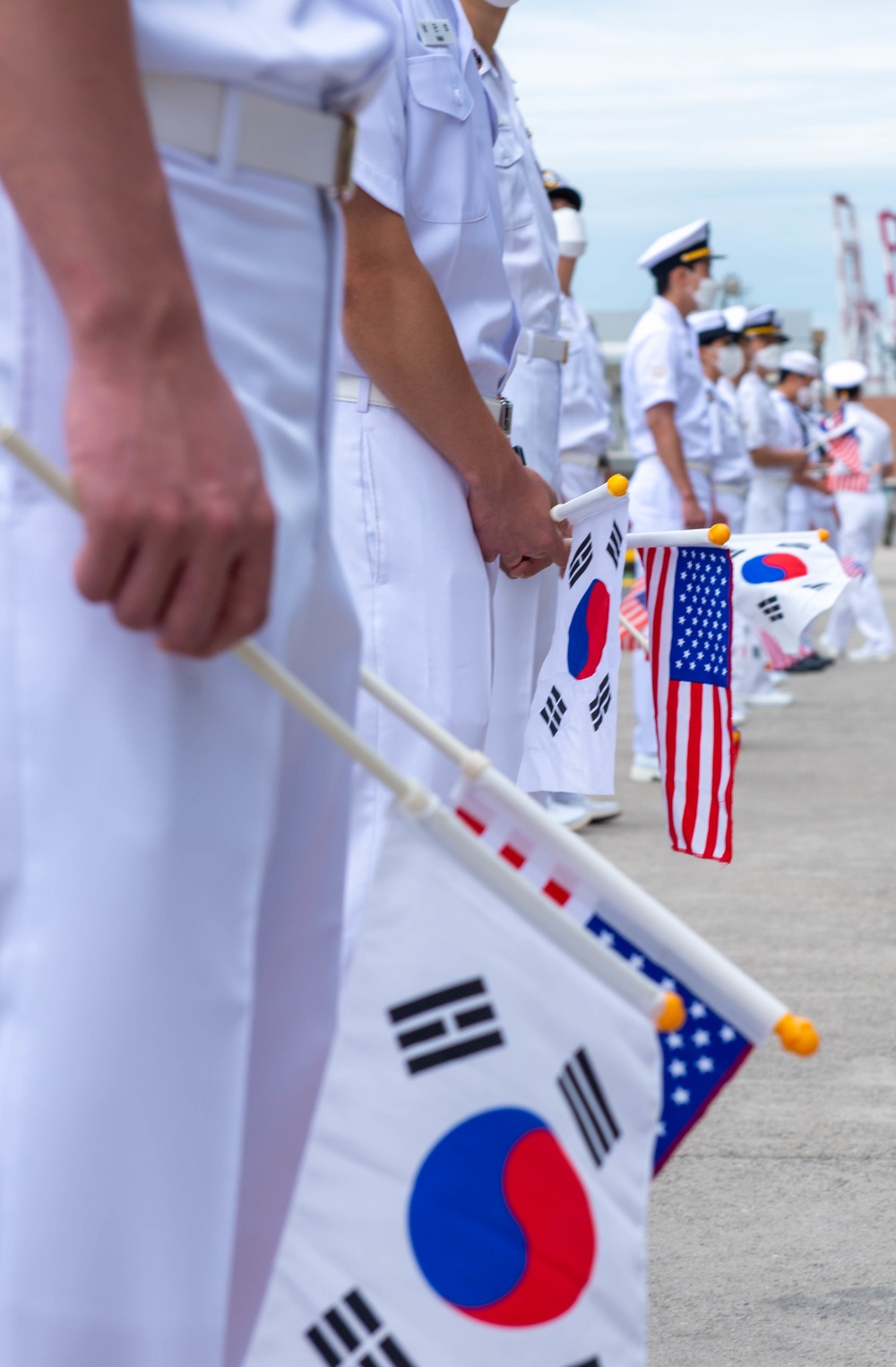 USS Ronald Reagan (CVN 76) departs Busan, Republic of Korea