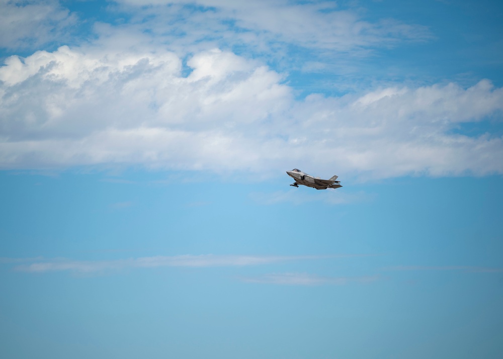 F-35As take off from Luke AFB