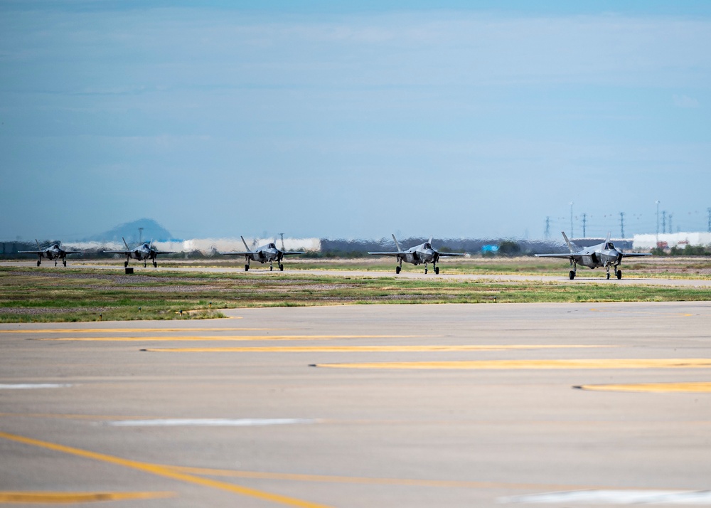 F-35As take off from Luke AFB