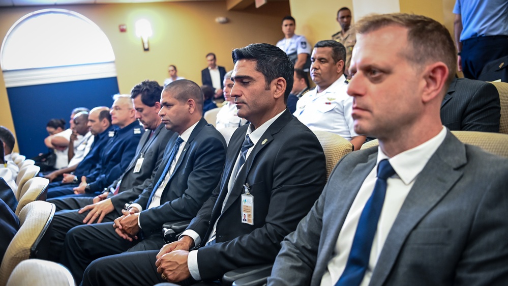Brazilian Escola Superior de Defesa students visit the IADC