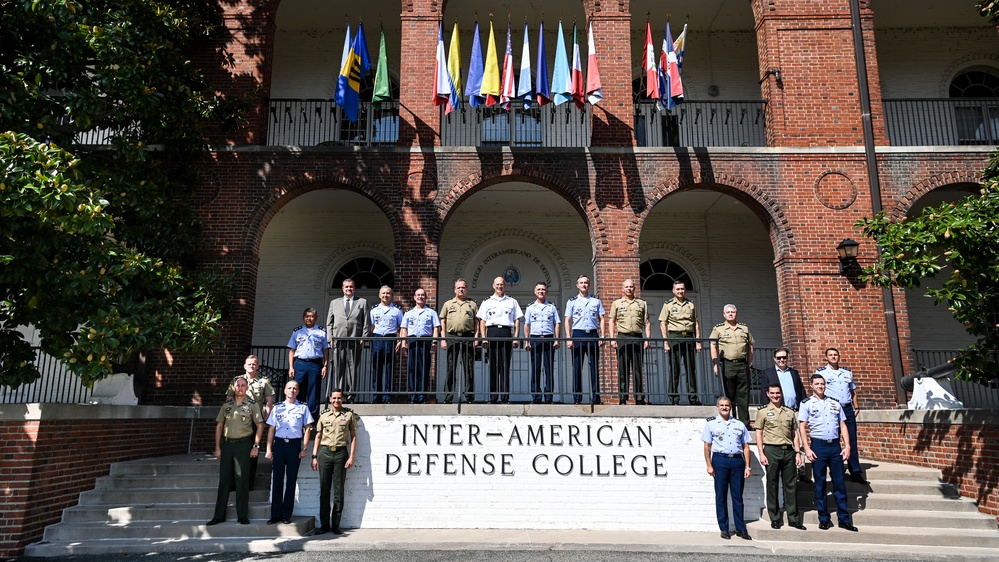 Brazilian Ministry of Defense Visits the IADC