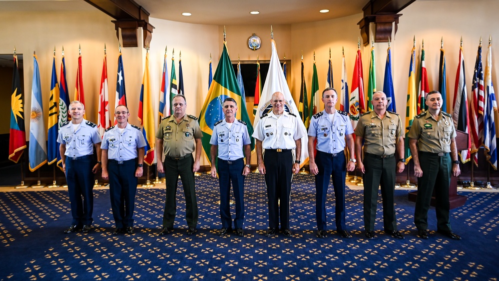 Brazilian Ministry of Defense Visits the IADC