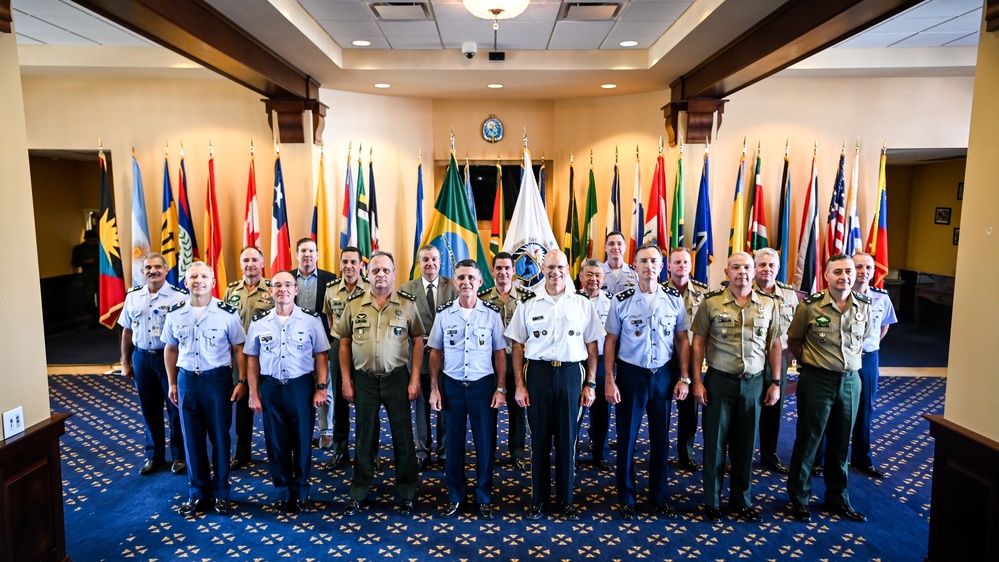 Brazilian Ministry of Defense Visits the IADC