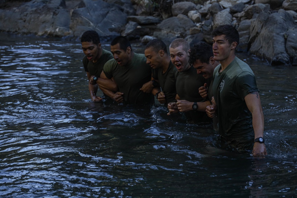 2nd Bn., 1st Marines practices river crossing techniques