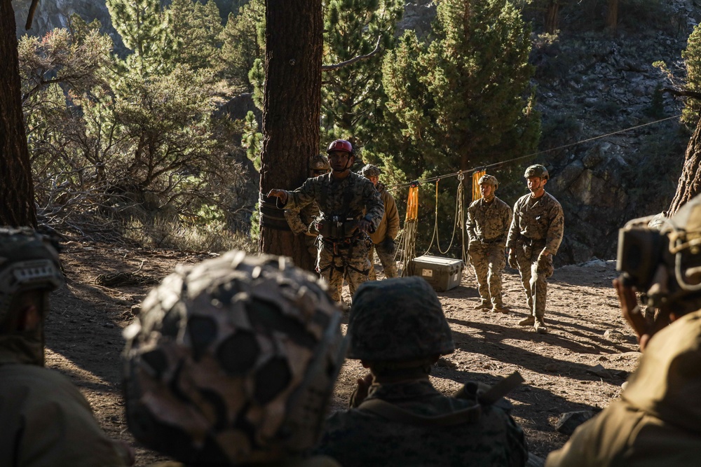 2nd Bn., 1st Marines learns to rappel at Bridgeport